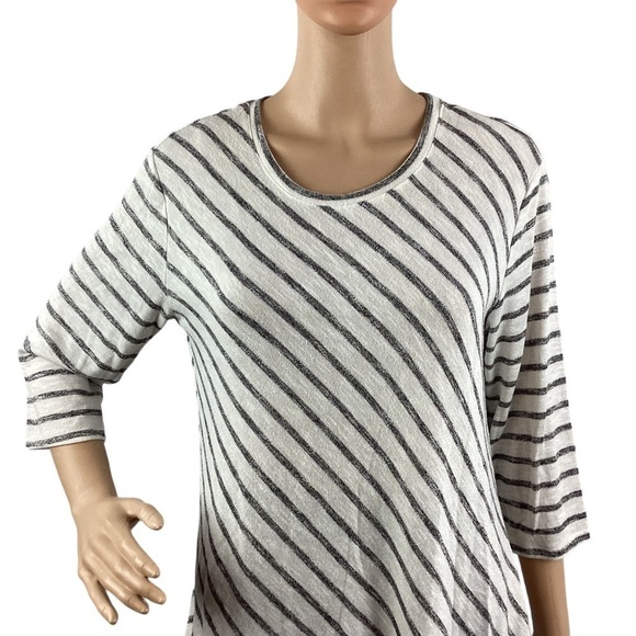 Vince Camuto Tunic Top Size M Gray Stripe - Picture 2 of 7